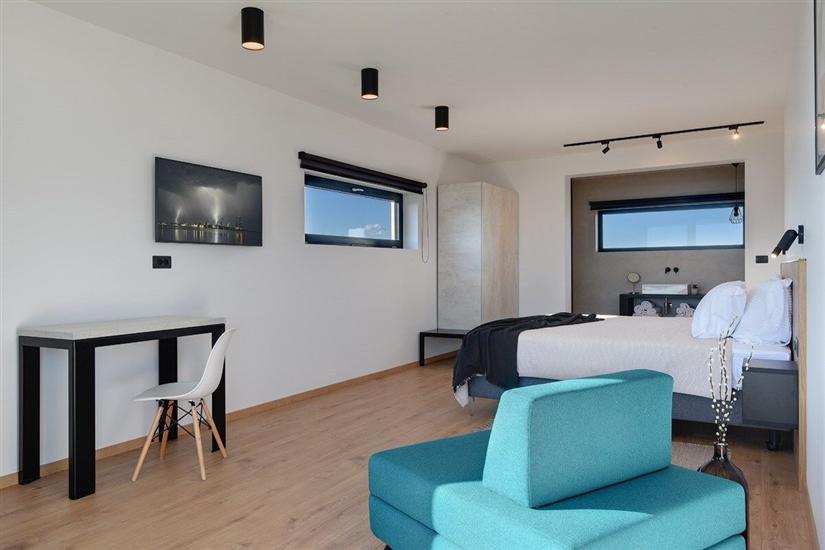 House K1, for 14 persons