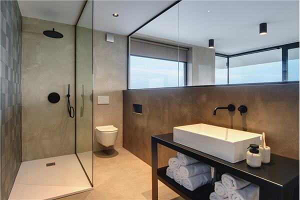 House K1, for 14 persons