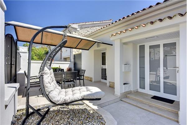 Apartment A1, for 6 persons