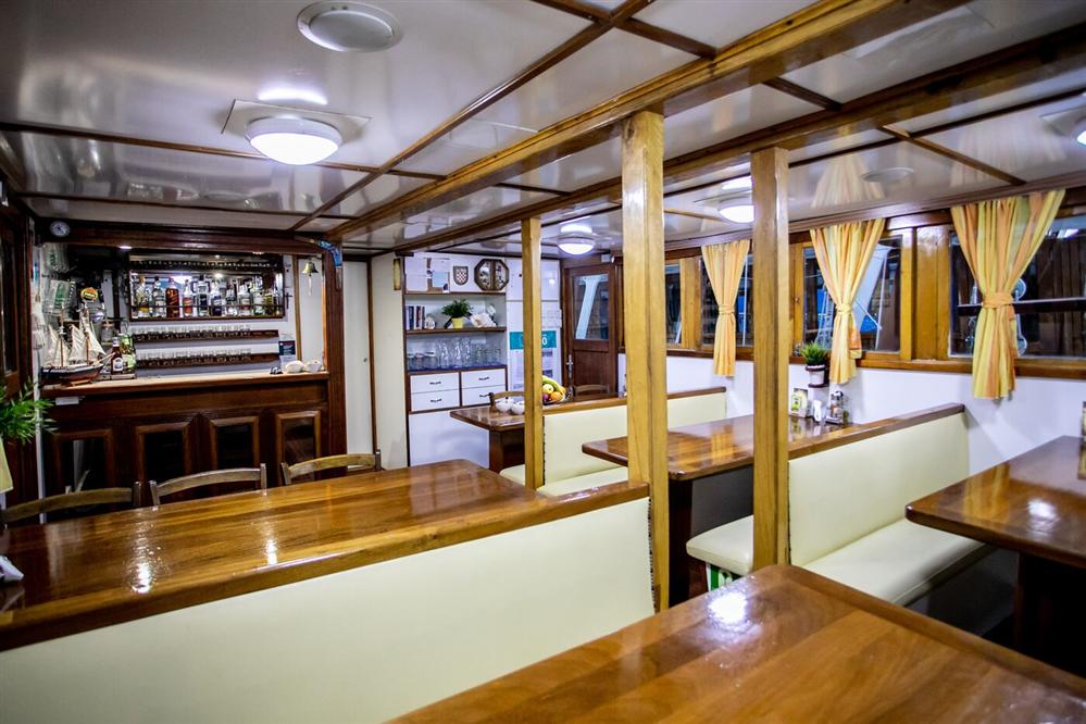 8f83e6e95decfe899a2e0aa171feb658-original