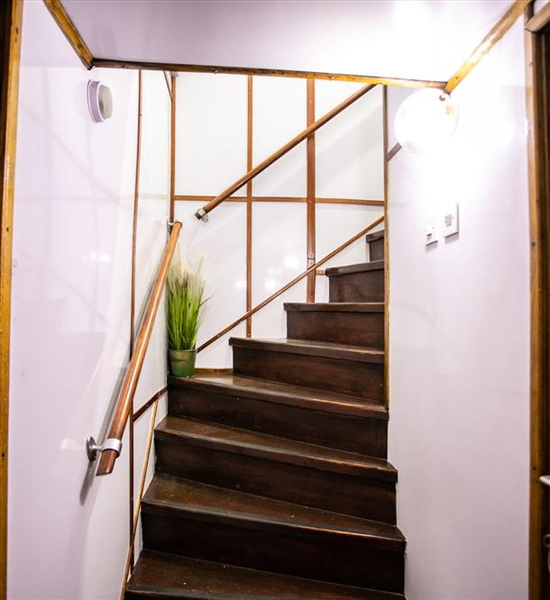 52fbe64a9cbb12e3256d764974534ecd-original