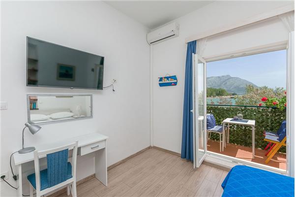 Apartment A2, for 6 persons