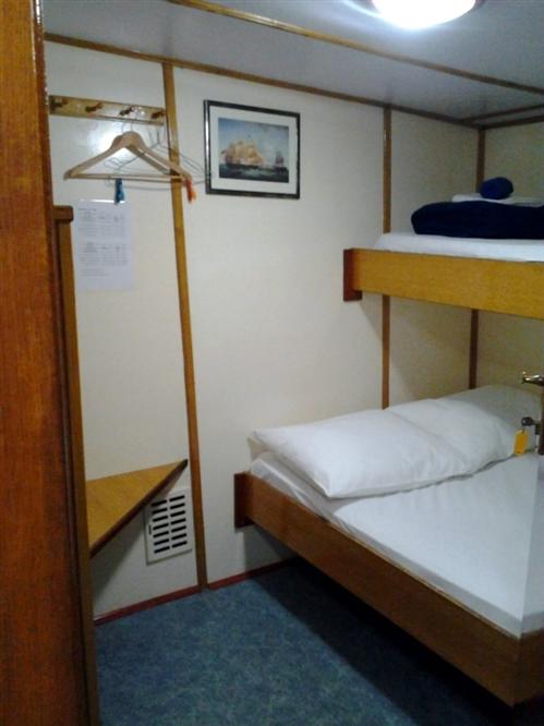 Toma-ship-bedrrom-bunk-beds