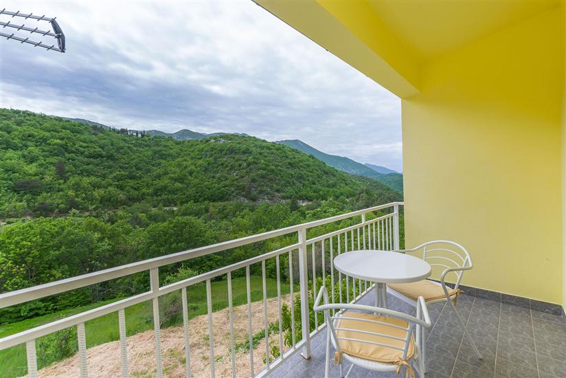 Apartment Green view