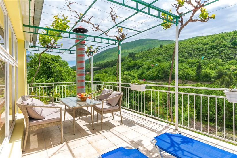 Apartment Green view