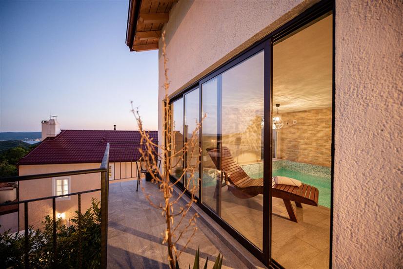 Pansion Boutique Hostel Mali Pariz