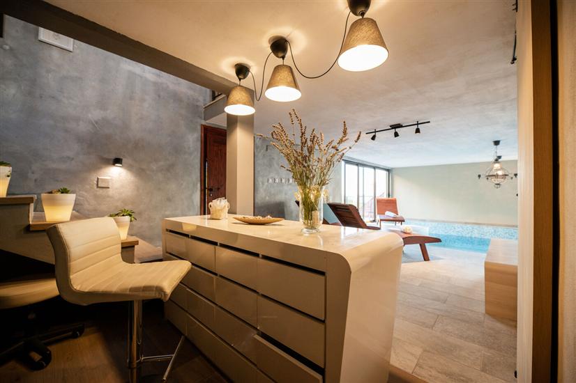 Pansion Boutique Hostel Mali Pariz