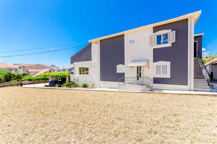 Apartment Miro and Marino