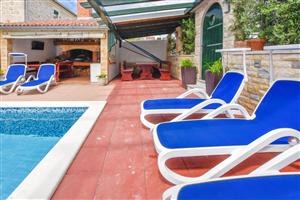 Apartment - Pakostane