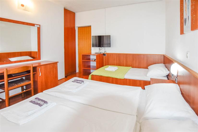 Apartment A1, for 3 persons