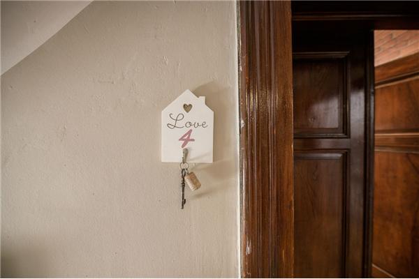 Room S4, for 3 persons