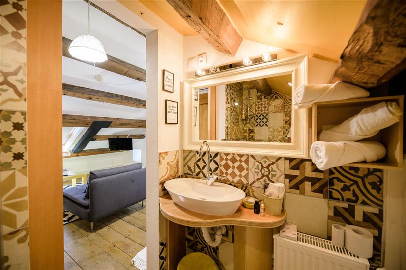 Room S6, for 2 persons