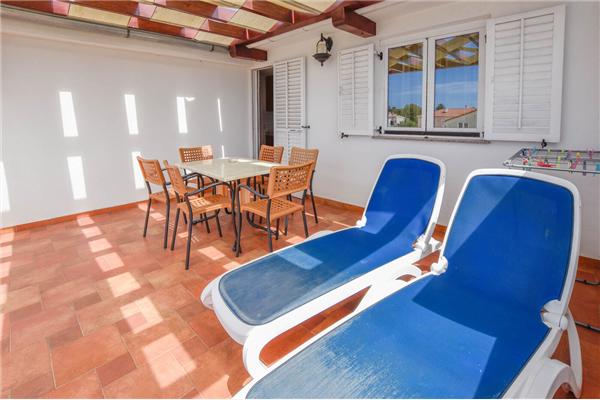 Apartment A4, for 5 persons