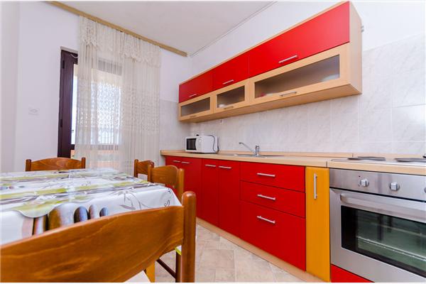 Apartment A1, for 5 persons