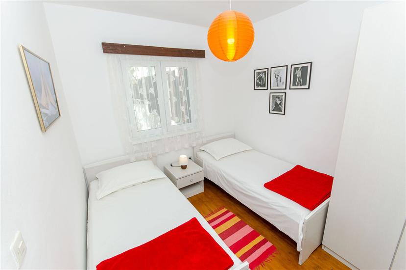 House K1, for 8 persons