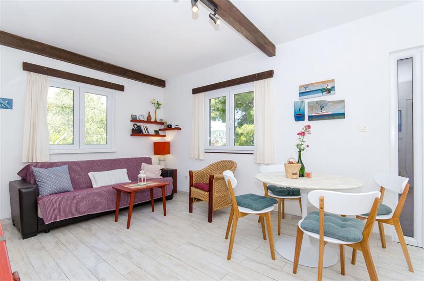 House K1, for 8 persons