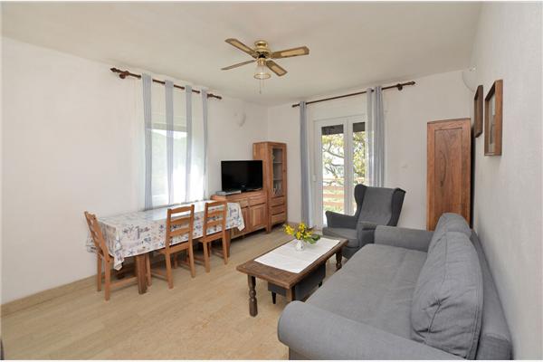 Apartment A1, for 7 persons