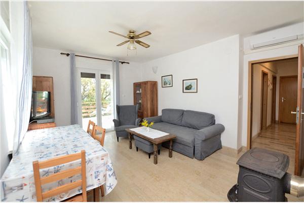 Apartment A1, for 7 persons