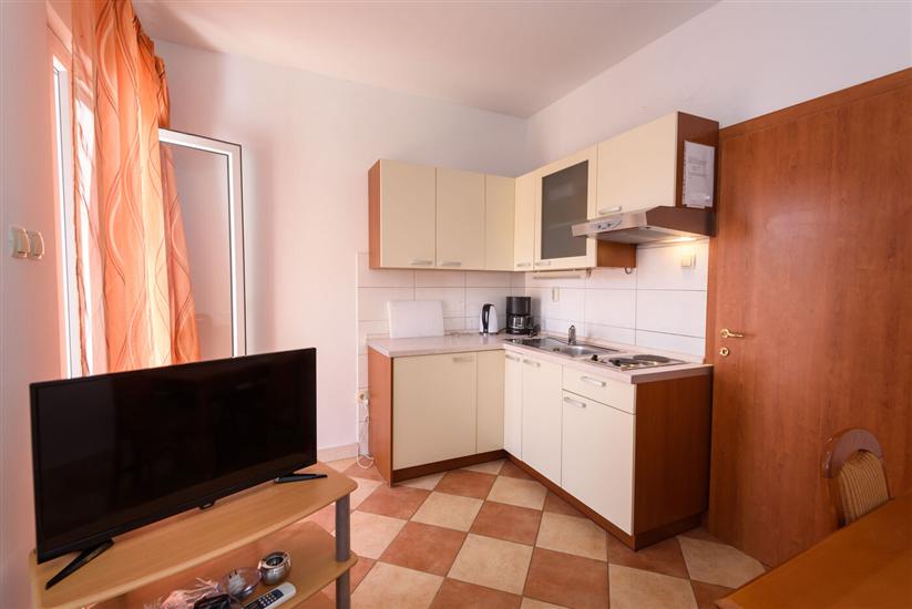 Apartment A4, for 4 persons