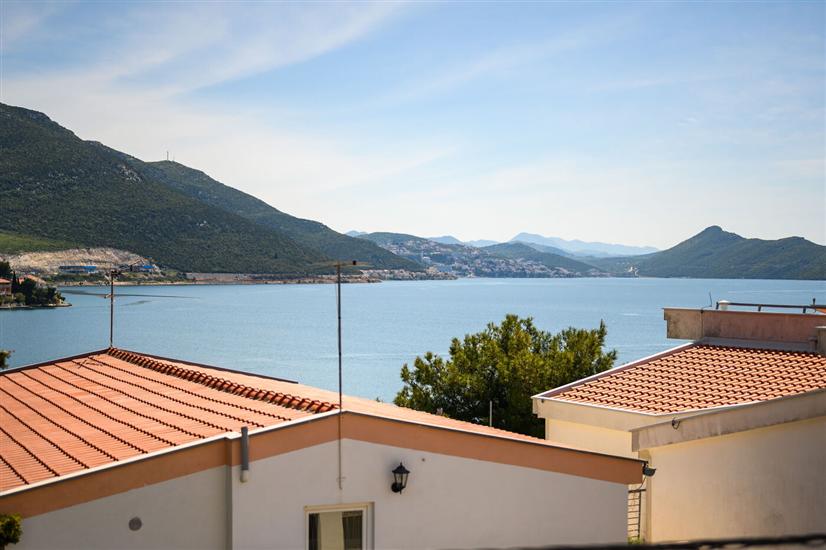 Apartment A4, for 4 persons