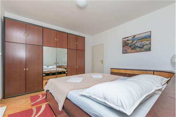 Apartment A3, for 6 persons