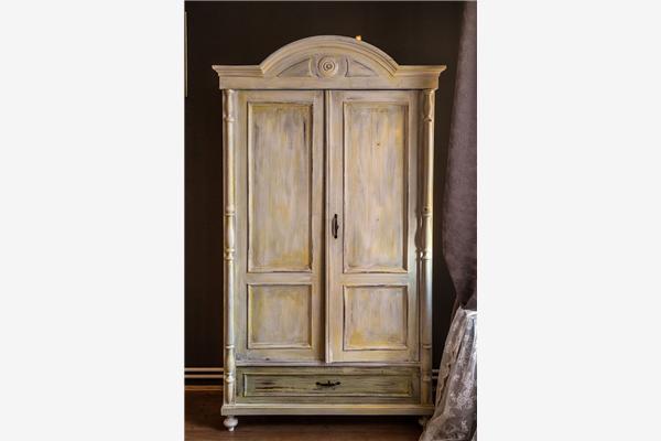 Room S4, for 3 persons