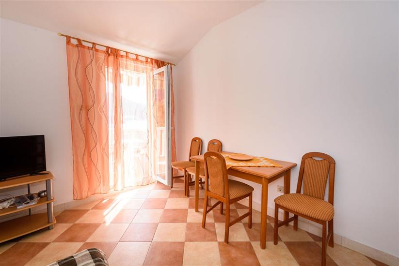 Apartment A3, for 3 persons
