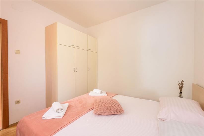 Apartment A1, for 3 persons