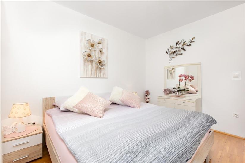 Apartment A1, for 3 persons