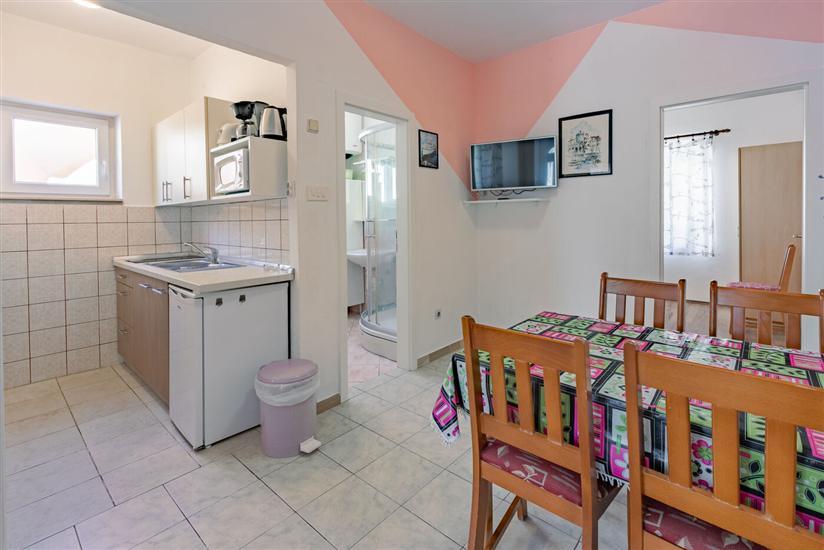 Apartman A2, na 4 osebe
