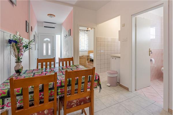 Apartman A2, na 4 osebe