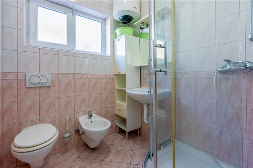 Apartman A2, na 4 osebe