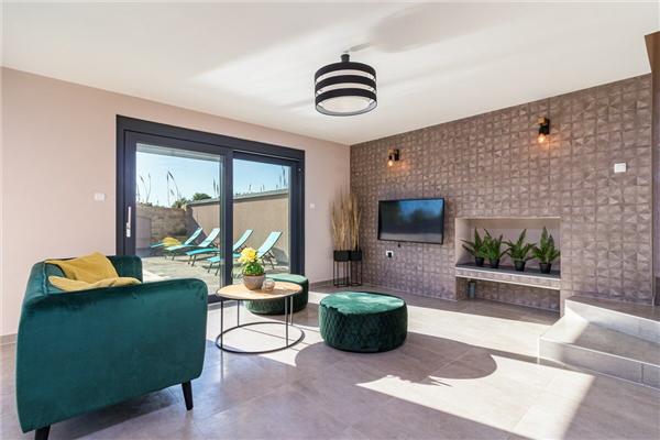 House K1, for 10 persons