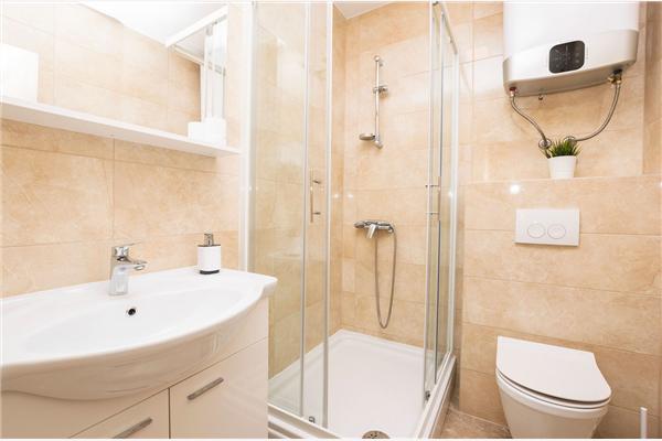 Room S6, for 2 persons