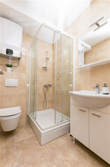 Room S5, for 2 persons