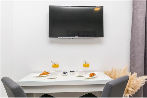 Room S3, for 2 persons