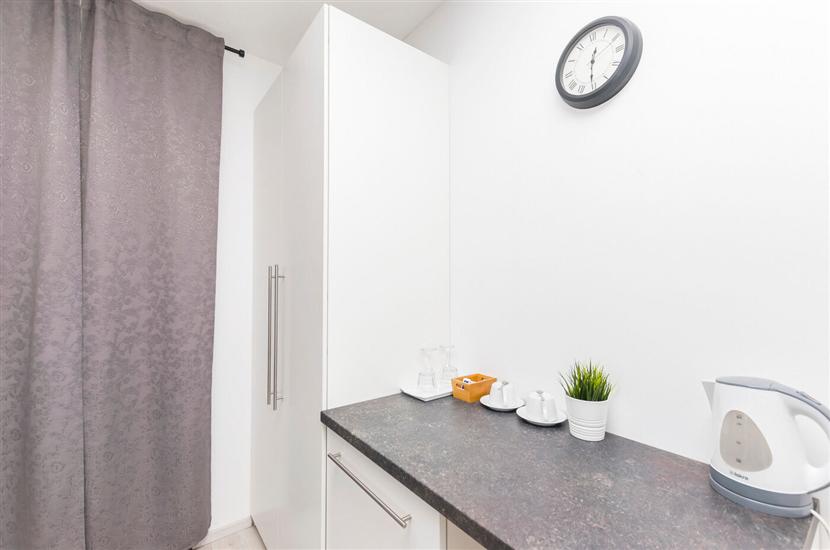 Room S3, for 2 persons