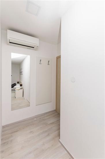 Room S3, for 2 persons