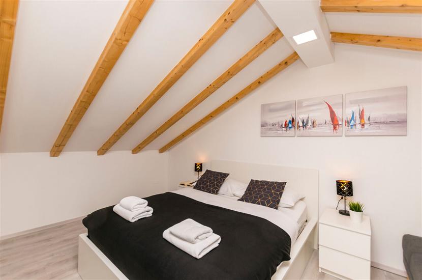 Apartment A7, for 4 persons