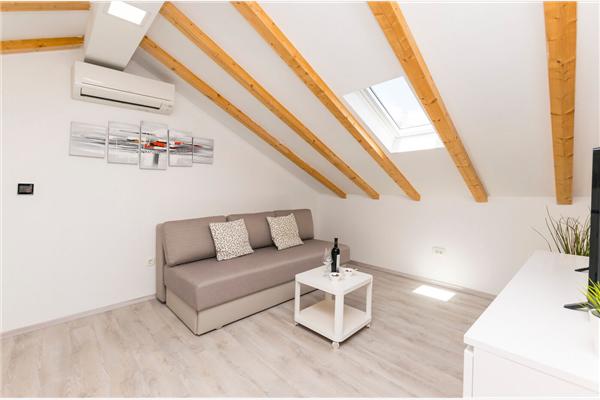 Apartment A7, for 4 persons