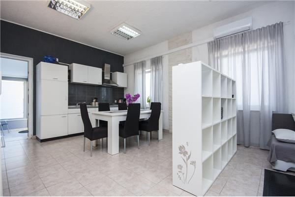 House K1, for 5 persons