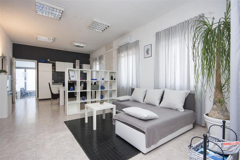 House K1, for 5 persons