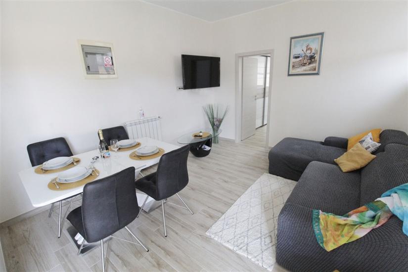 Apartment A2, for 4 persons