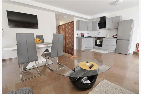 Apartment A1, for 4 persons