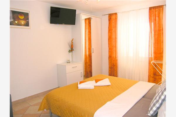 Apartment A1, for 2 persons