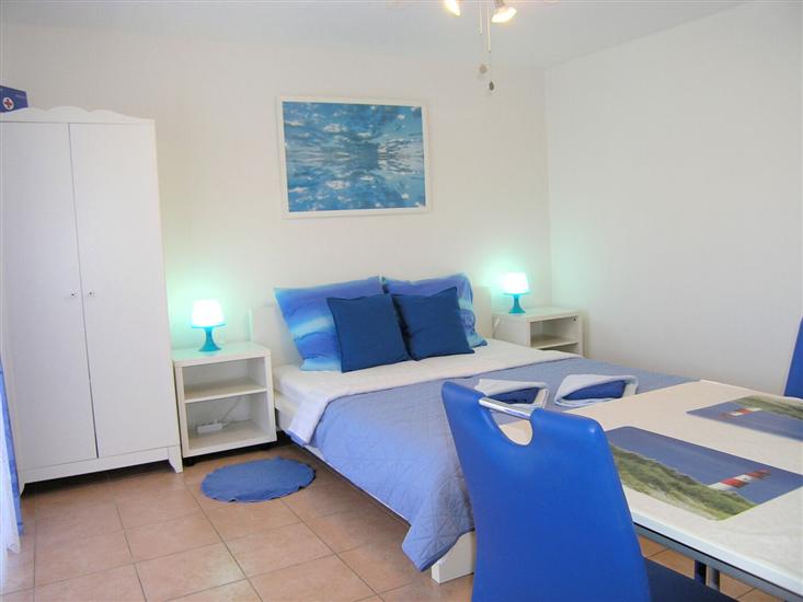 Apartment A4, for 2 persons