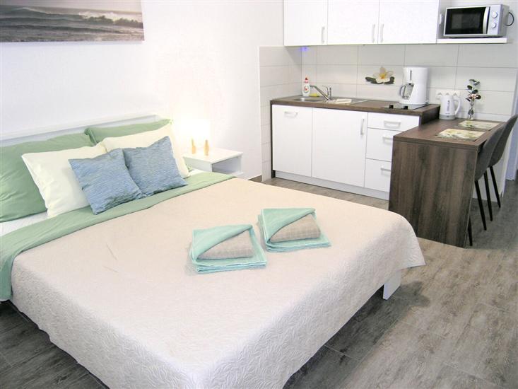 Apartment A5, for 2 persons