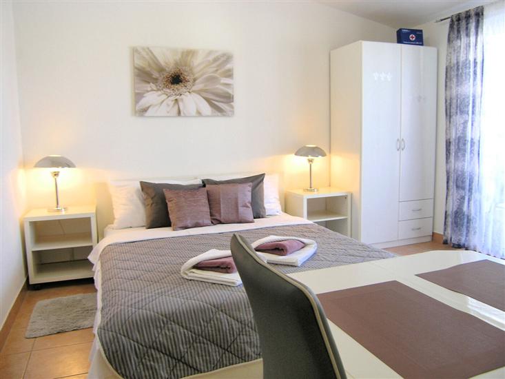 Apartment A7, for 2 persons