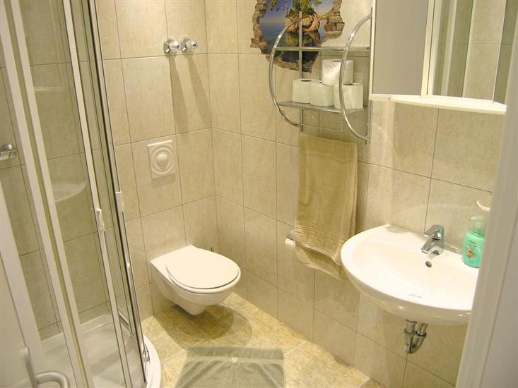 Apartment A8, for 2 persons