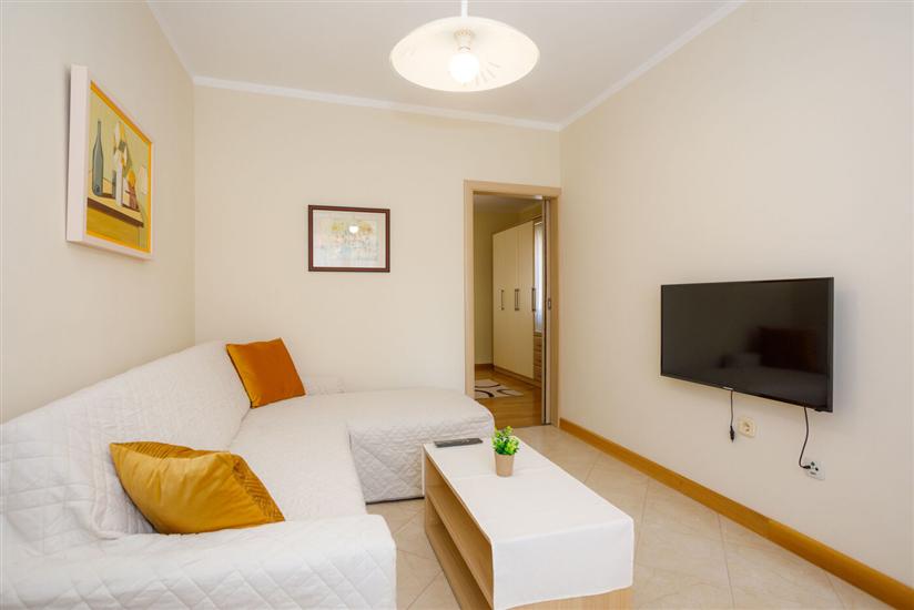 Apartment A1, for 2 persons